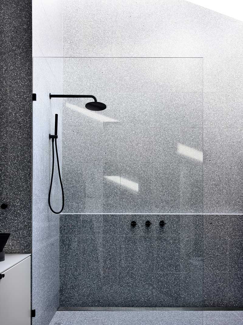 small house extension design shower tr - Carlton House Addition