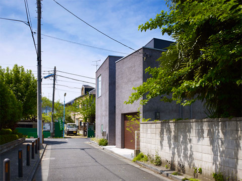 small house japan ogkb 10 - Ogikubo House: solving a puzzle