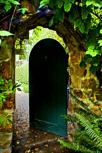 small-houses-moody-cottages-10