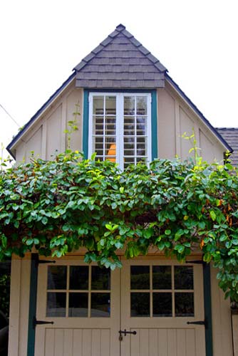 small-houses-moody-cottages-8