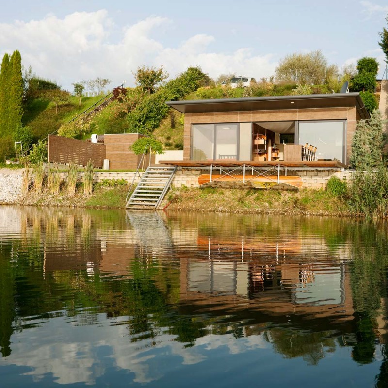 small lake house graz1 800x800 - Lake House in Graz: Clear Intentions