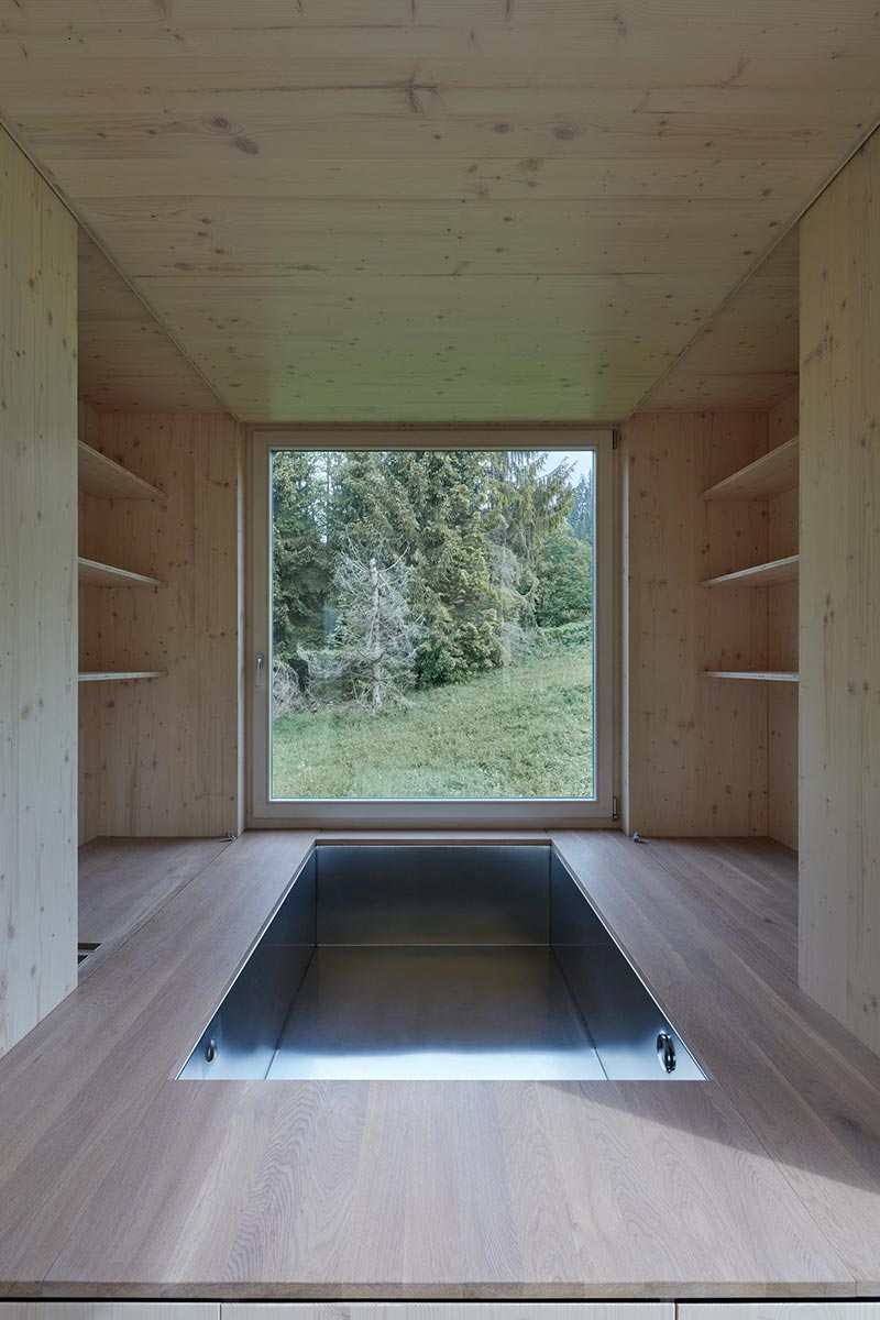 small modern cabin design jacuzzi - Into the Wild Cabin