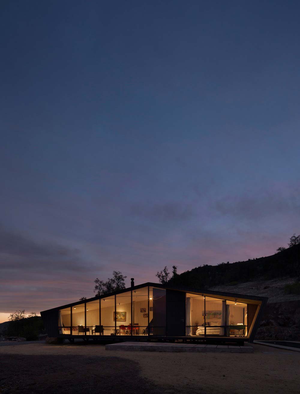 small mountain cabin glass wall - Mountaineer's Refuge