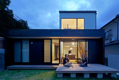 small prefab home niu 4 - Niu House: an inhabitable prefab composition