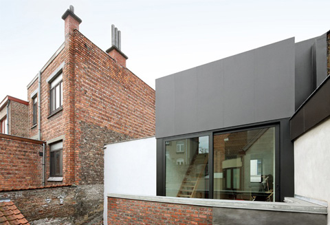 small-terraced-house-ghent-06
