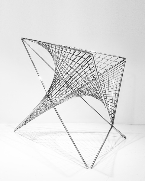 Parabola Chair: straight curves steel-chair-parabola-4