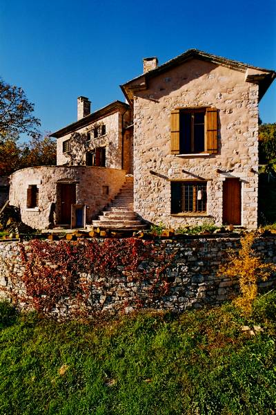 stone-house-greece-dp11