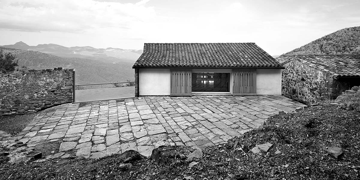 stone-house-restoration-ma8