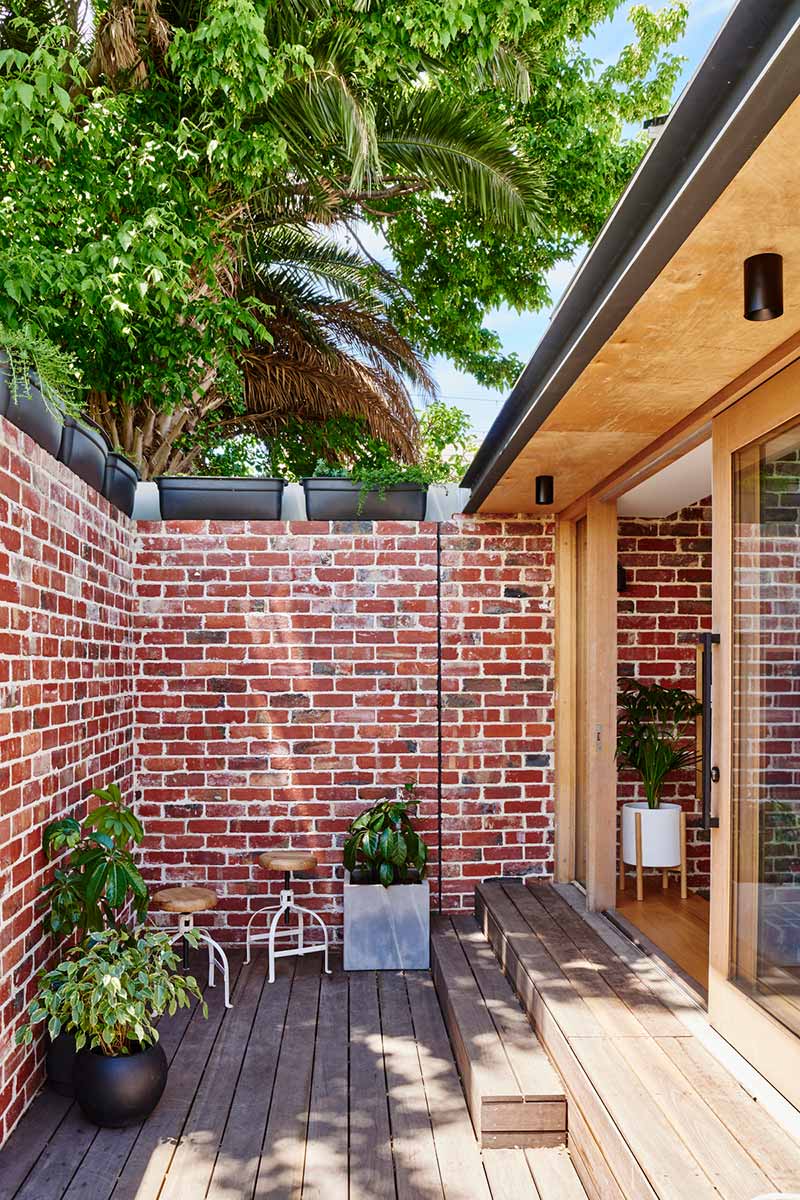 sustainable cottage courtyard - Melbourne Vernacular