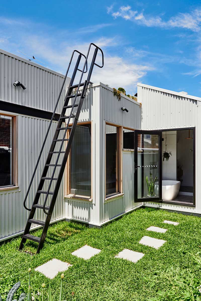 sustainable cottage roof ladder - Melbourne Vernacular