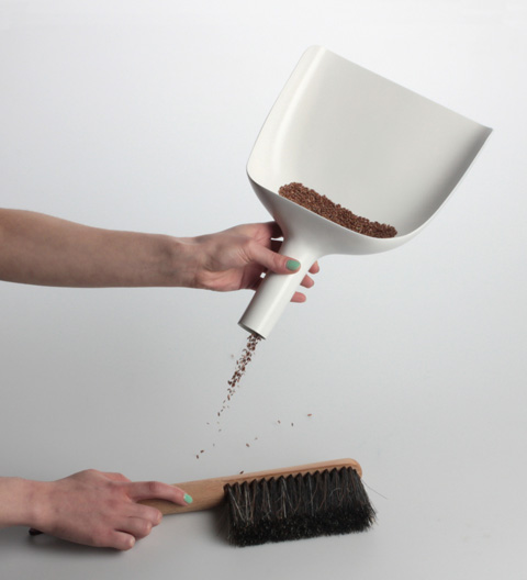 sweeper-dustpan-jank4