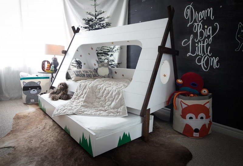 teepee trundle bed diy 800x547 - TeePee Trundle Bed DIY