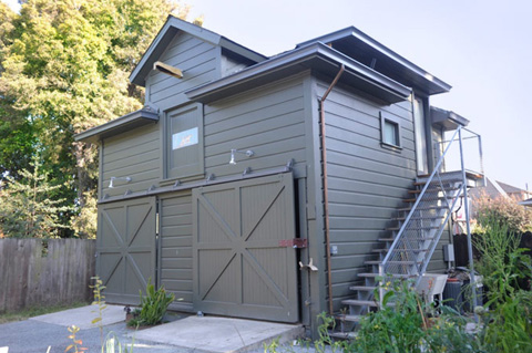 tiny-carriage-house-ca