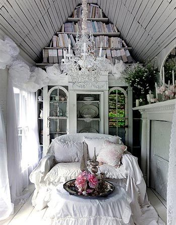 tiny-cottage-victorian-7