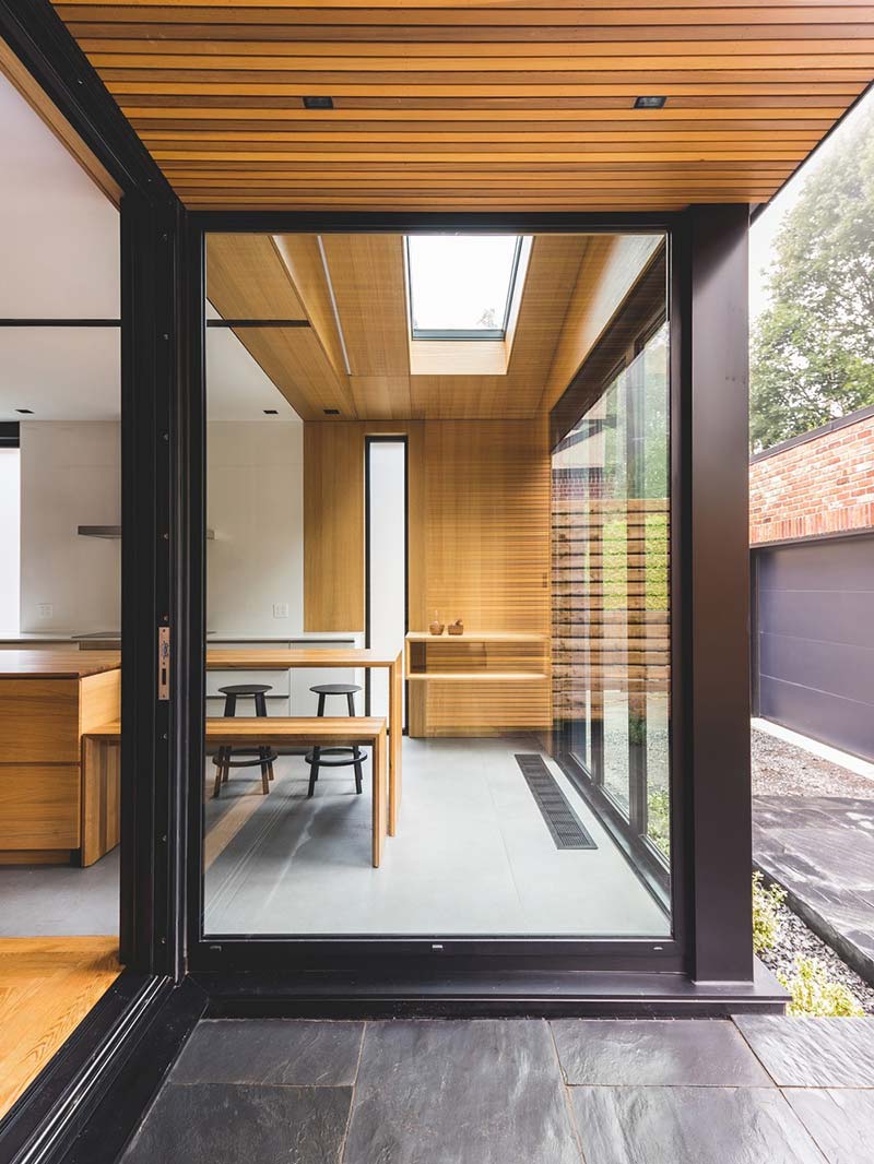 tiny extension townhouse kitchen - BLACK BOX II