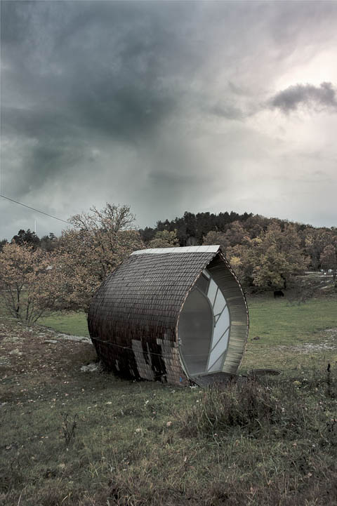 tiny-wood-cabin-hus11