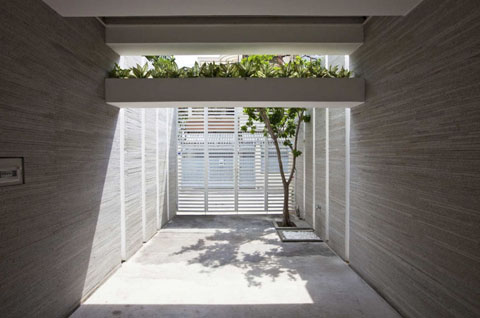 vertical garden house vtn 9 - stacking green: living behind a vertical garden