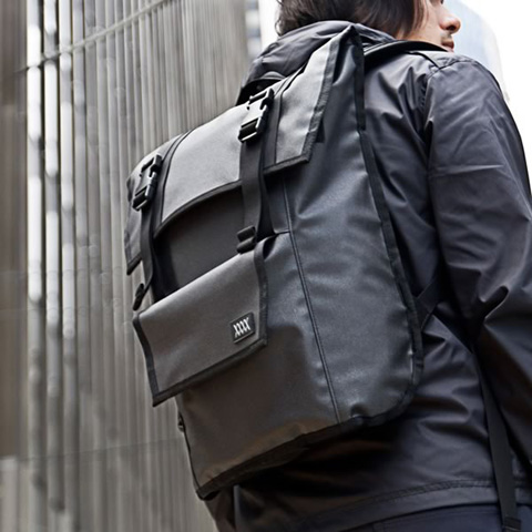 waterproof-rucksack-sanction2