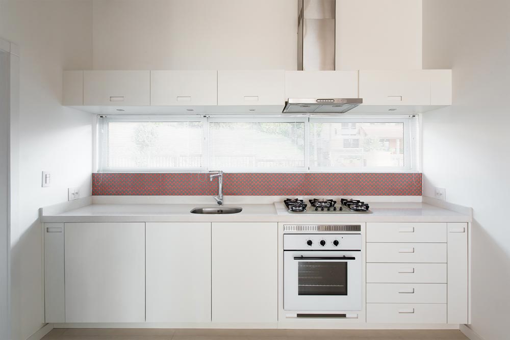 white red tile kitchen design - View House